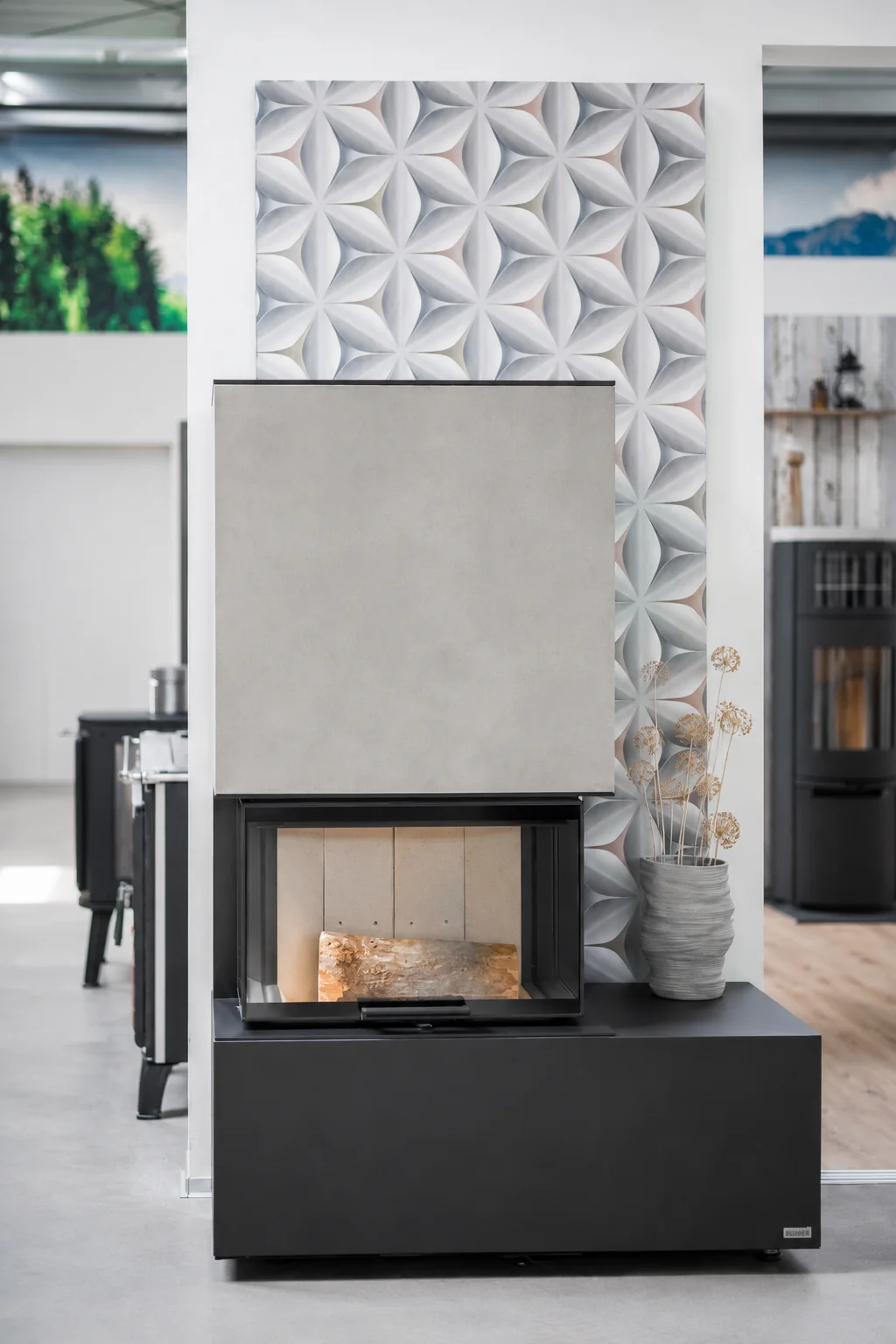 Impressionen aus der Küblböck-Ausstellung – Öfen und Kamine im echten Betrieb